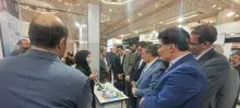 بازدید معاون رئیس‌جمهور و رئیس ایرانداک از غرفه مایاتگ در نمایشگاه شهر هوشمند