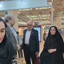 اعضای شورای شهر یزد از غرفه ایرانداک بازدید کردند